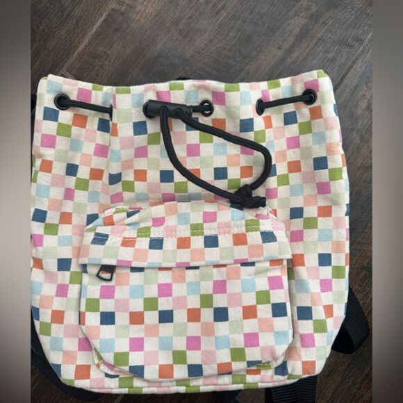 🎒💫 VANS Checkerboard Backpack 💫🎒
🌈 Colorful, Bold, and Totally Retro Vibes! - Picture 2 of 6